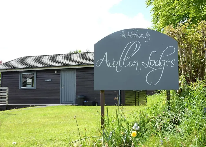 Avallon Lodges
