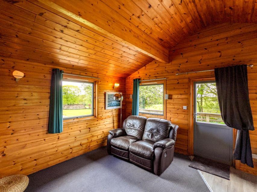 Lodge Avallon Launceston
