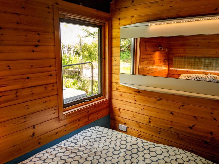 Lodge Avallon